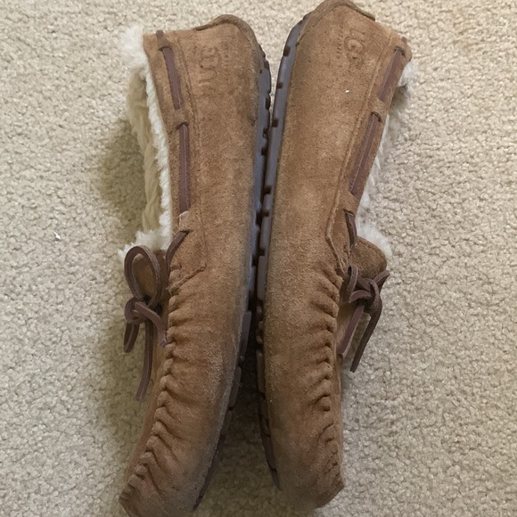 UGG Dakota suede moccasins size 10 - Picture 8 of 8